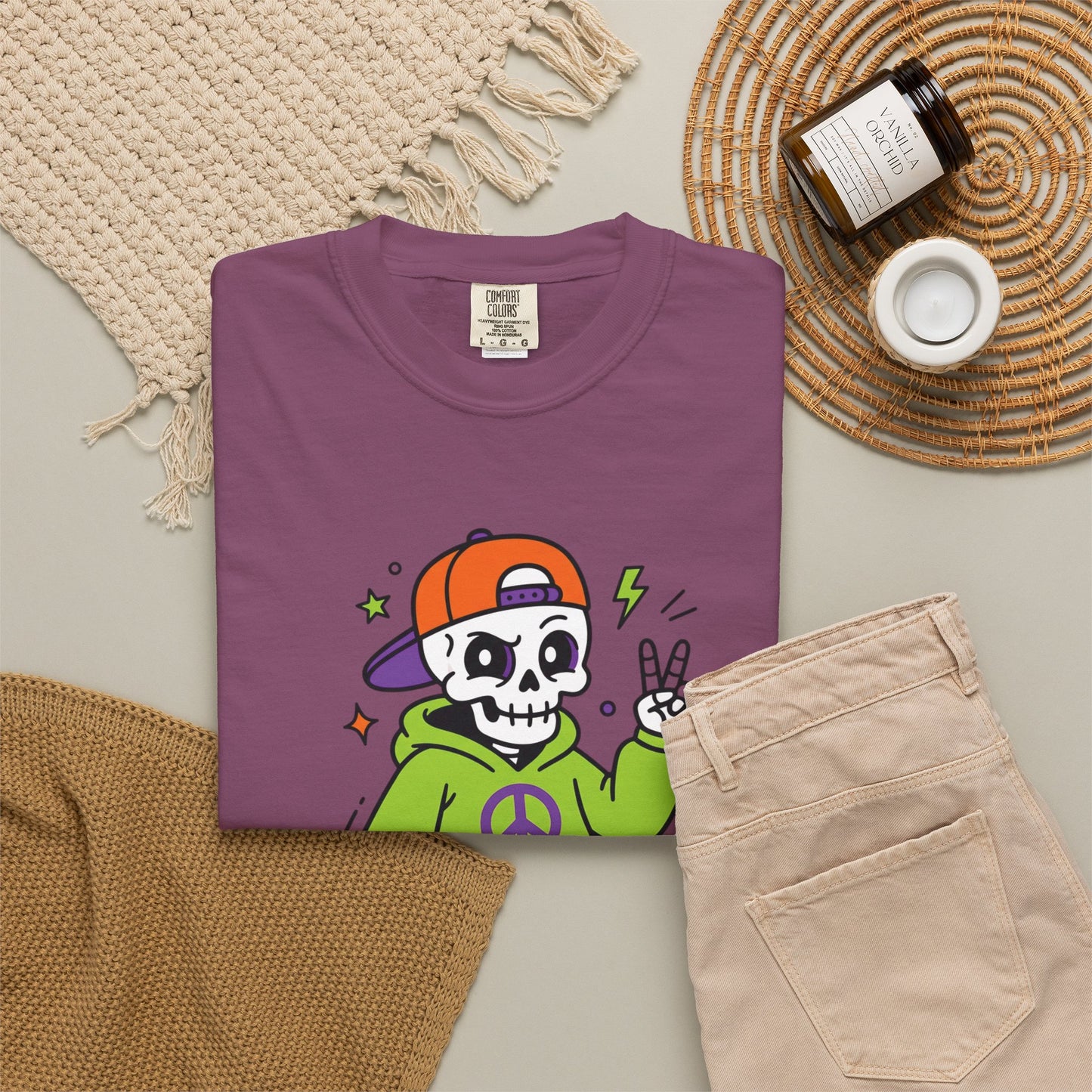 Skull Peace Hoodie T-Shirt — Cute Skull Peace Sign Graphic Tee for Teens & Streetwear